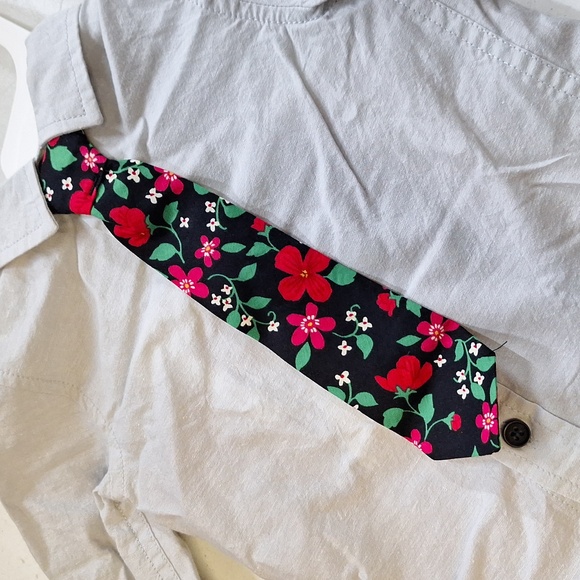 NEW! 3pc Toddler Boys' Long Sleeve Woven Shirt, Tie, and Pants Set - 12M - Picture 3 of 7